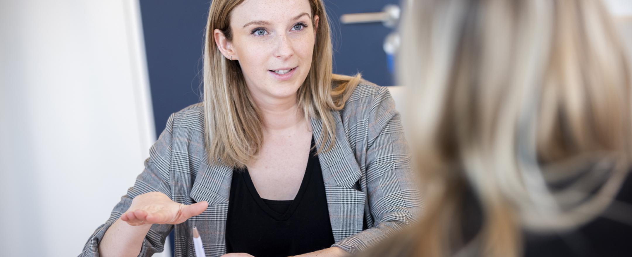 Burgerpersoneel in overleg