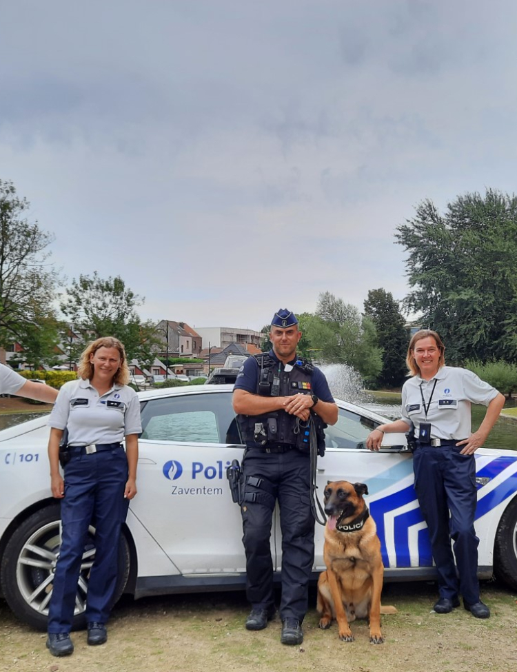 Collega's PZ Zaventem vijver