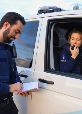 2 inspecteurs in combi