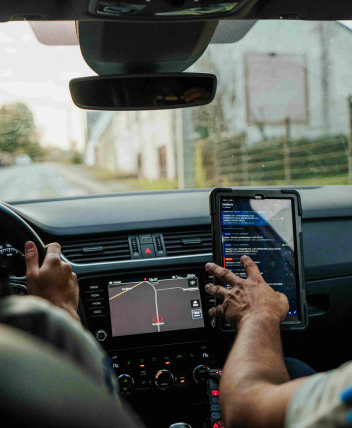 Matériel éléctronique dans chaque véhicule