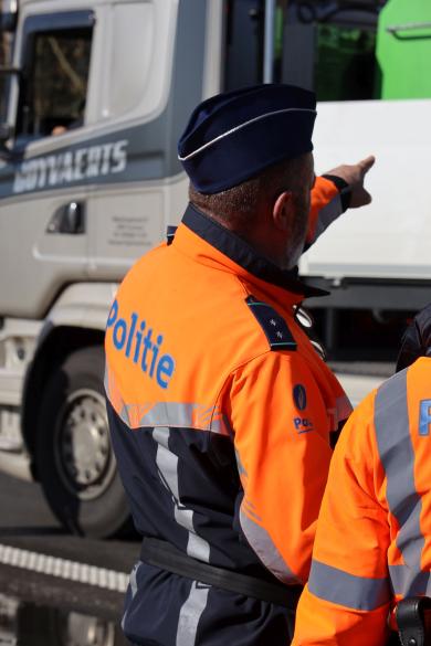 Controle zwaar vervoer