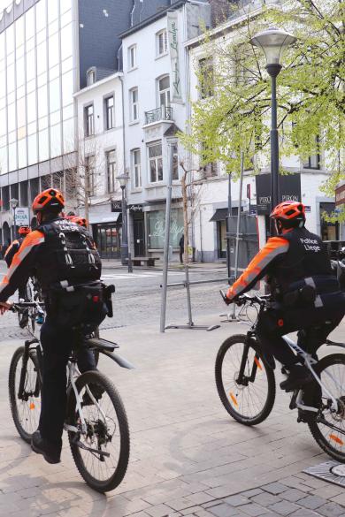 Patrouille cycliste